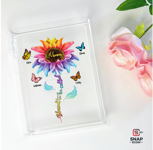 Personalized MOM Acrylic vase