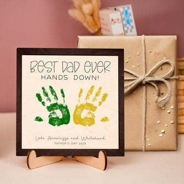Father Hand Sign - DD51